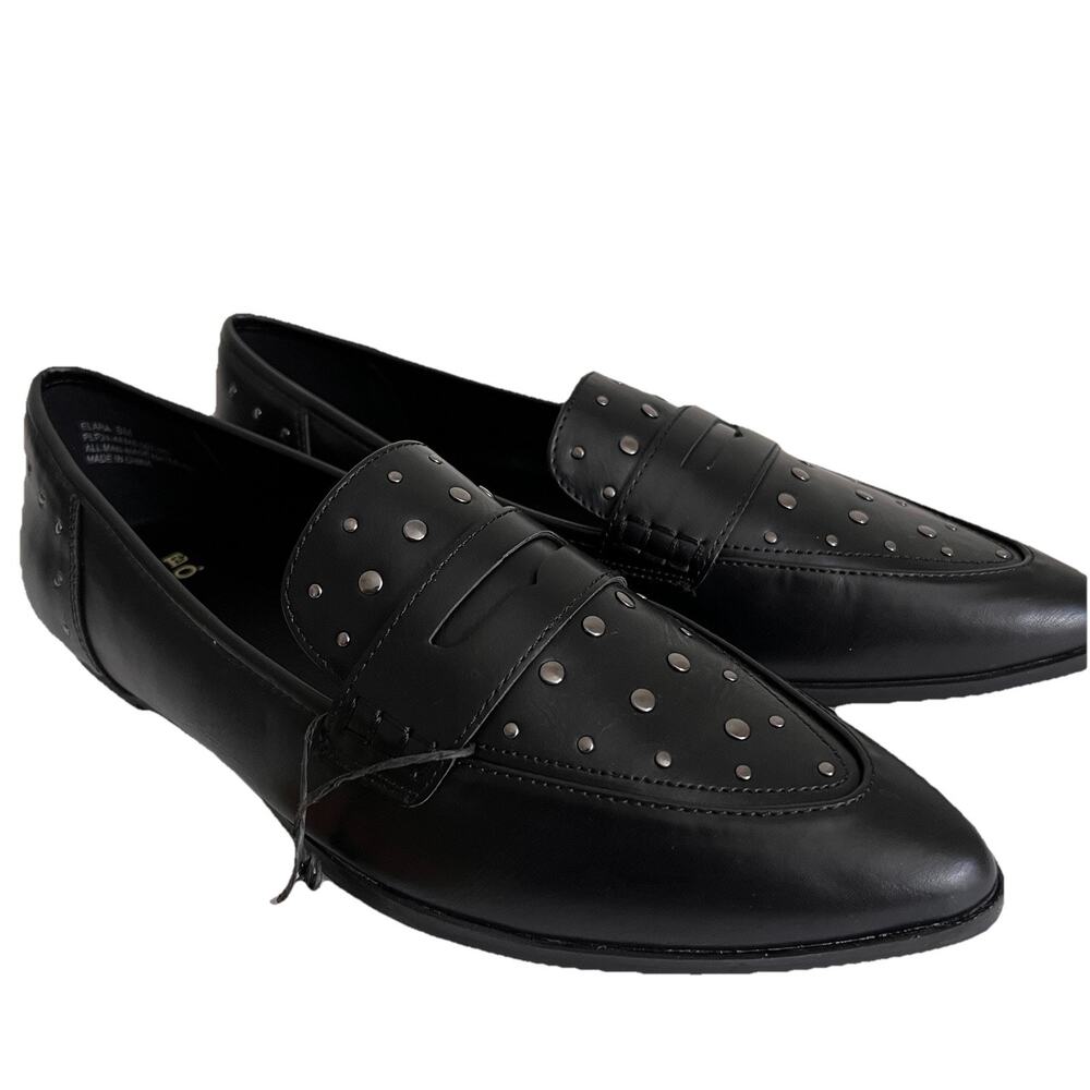 Frye & Co. Women’s Elara Closed Toe Loafers Size 8M Black With Gunmetal Studs - Picture 2 of 7